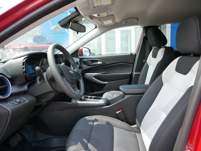 2026 Chevrolet Trax LS - Photo 6