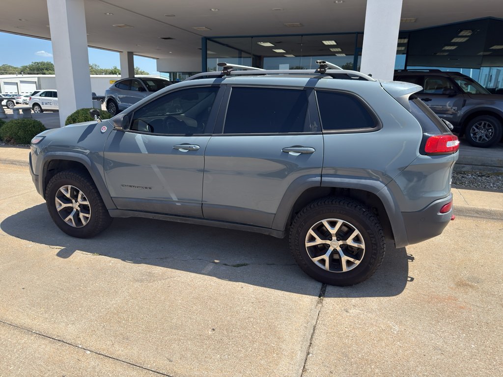Used 2014 Anvil Clear Coat Jeep Trailhawk image 8