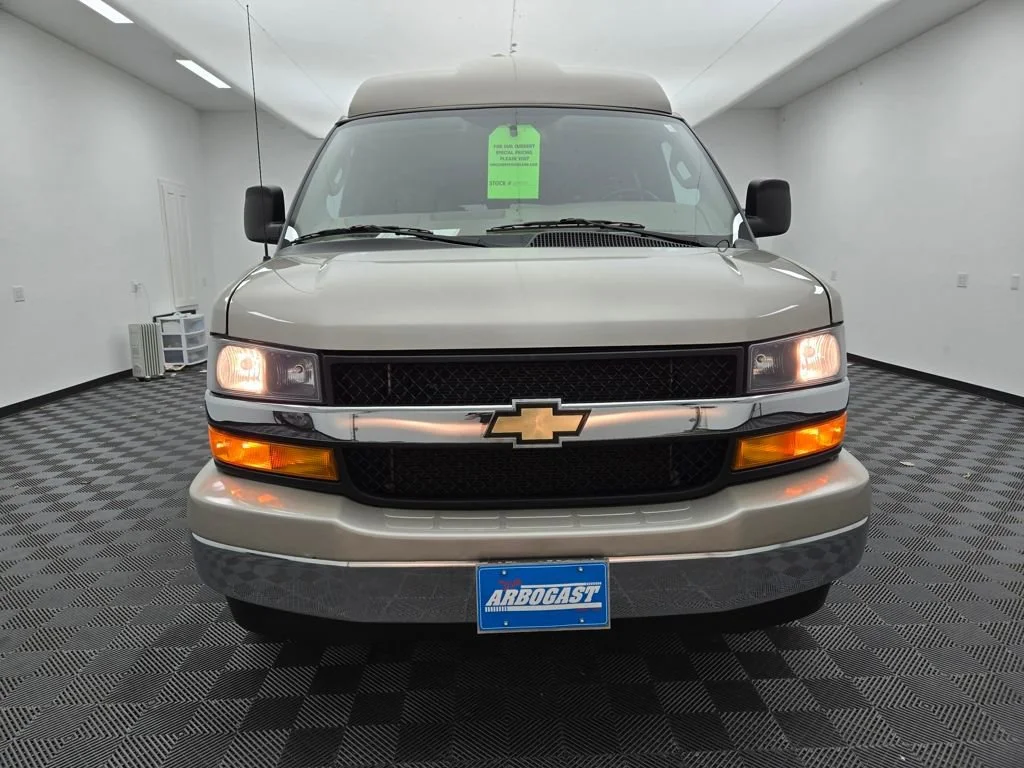 2023 Chevrolet Express Cargo Work Van - Photo 14