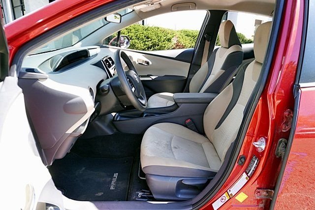 Used 2016 Red Toyota Two image 13