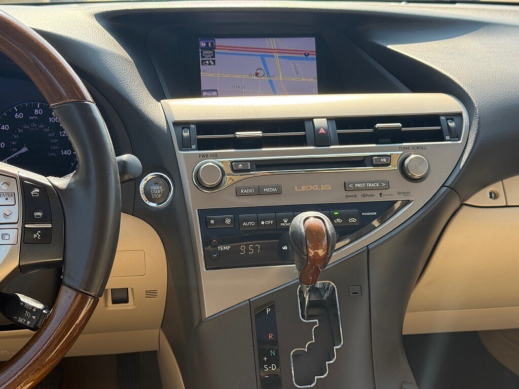 Used 2014 BEIGE Lexus 4dr SUV image 13