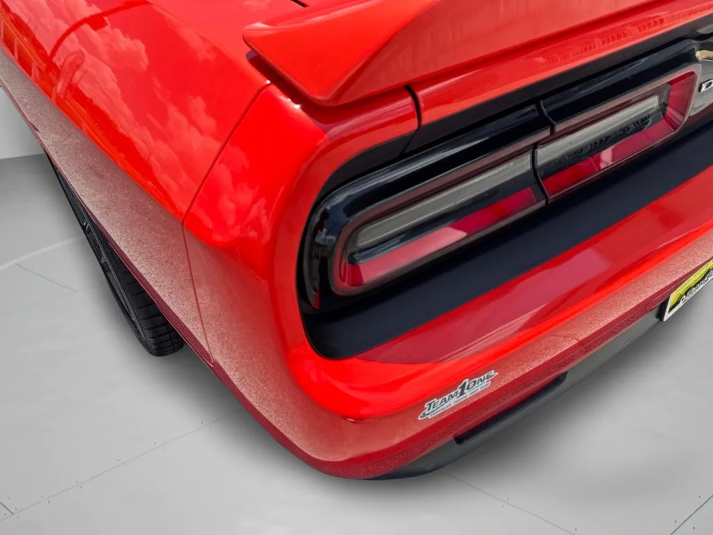 Used 2022 Go Mango Dodge R/T image 37