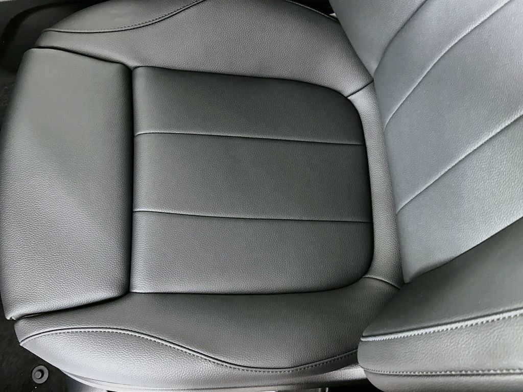 New 2026 Cirrus Silver Metallic Mercedes-Benz GLA 250 image 18