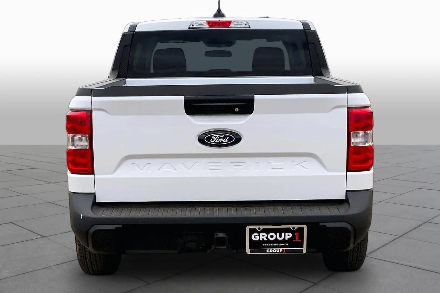 New 2026 Oxford White Ford XL image 4