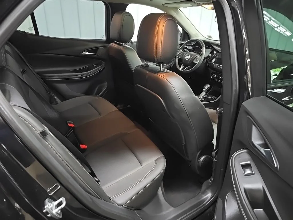 Used 2023 Black Buick Select image 18