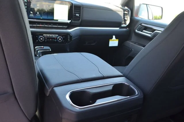 2026 Chevrolet Silverado 1500 LT - Photo 13