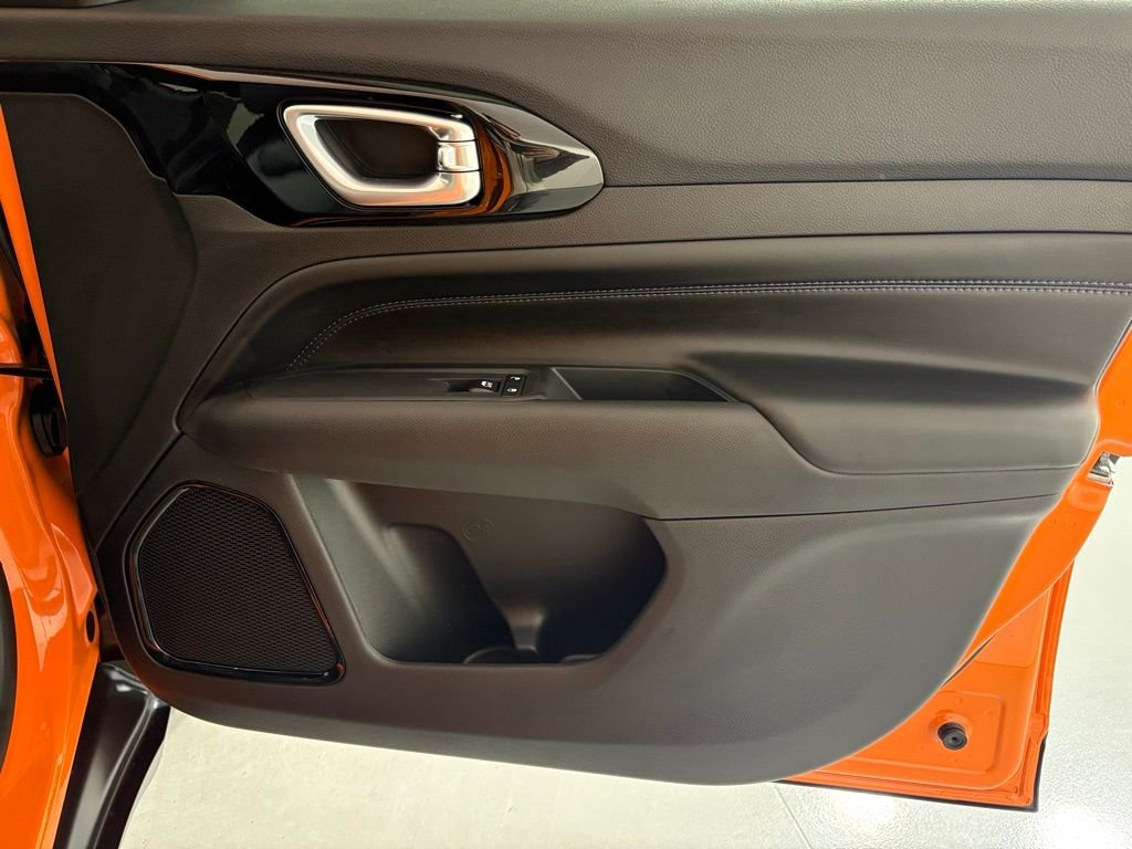 New 2026 Joose (DISC) Jeep Latitude image 40