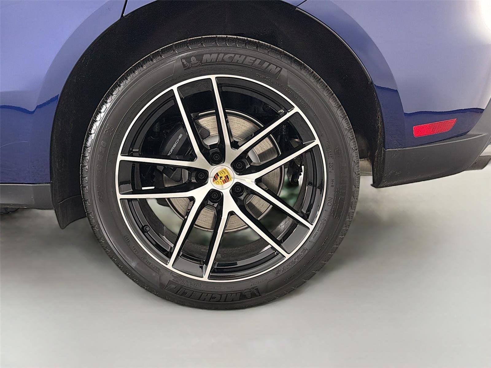 New 2026 Gentian Blue Metallic Porsche AWD image 12