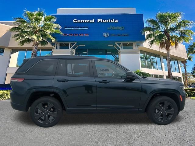 New 2027 Fathom Blue Pearl-Coat Paint Jeep Limited Reserve image 3