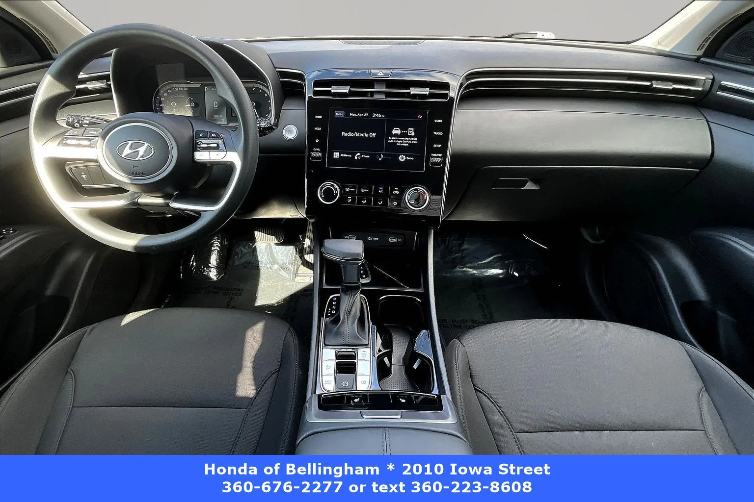 Used 2022 Phantom Black Hyundai SEL image 7