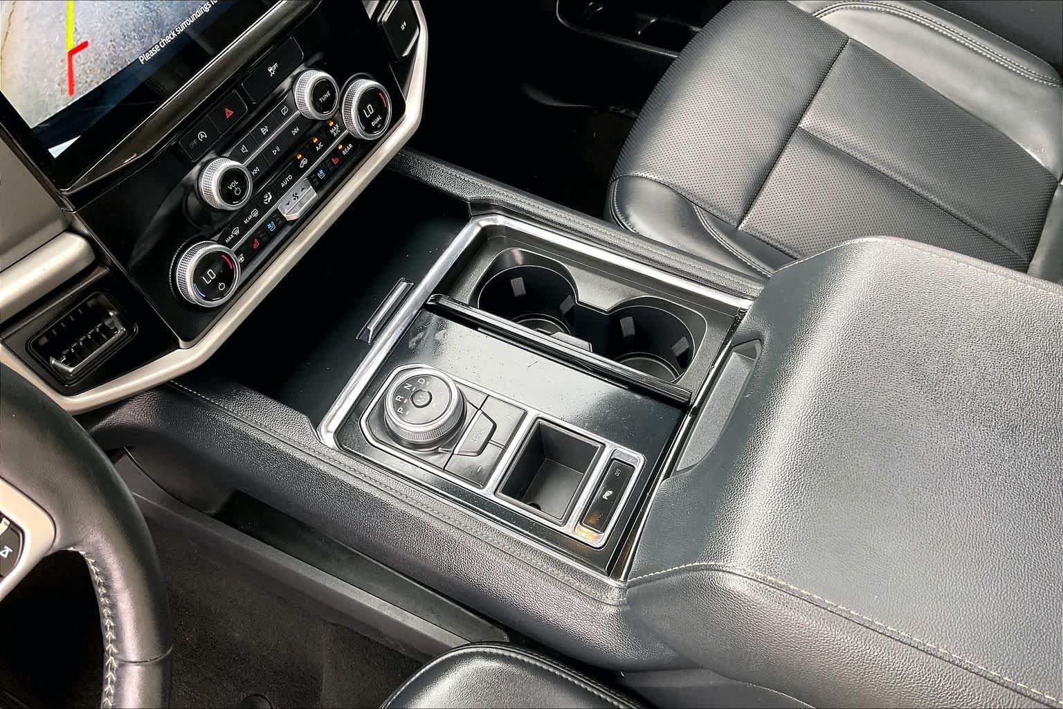 Used 2024 Star White Metallic Tri-Coat Ford XLT image 15