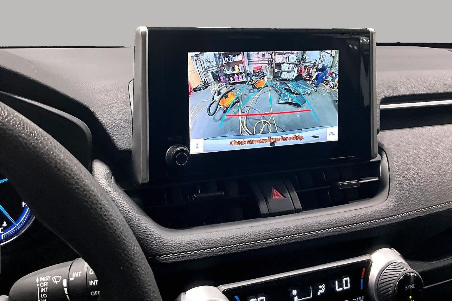 Used 2025 Ice Cap Toyota Hybrid XLE image 27