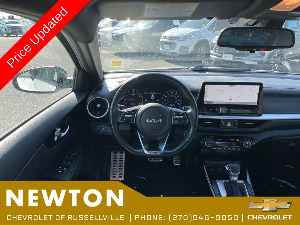 Used 2023 White Kia GT-Line image 22