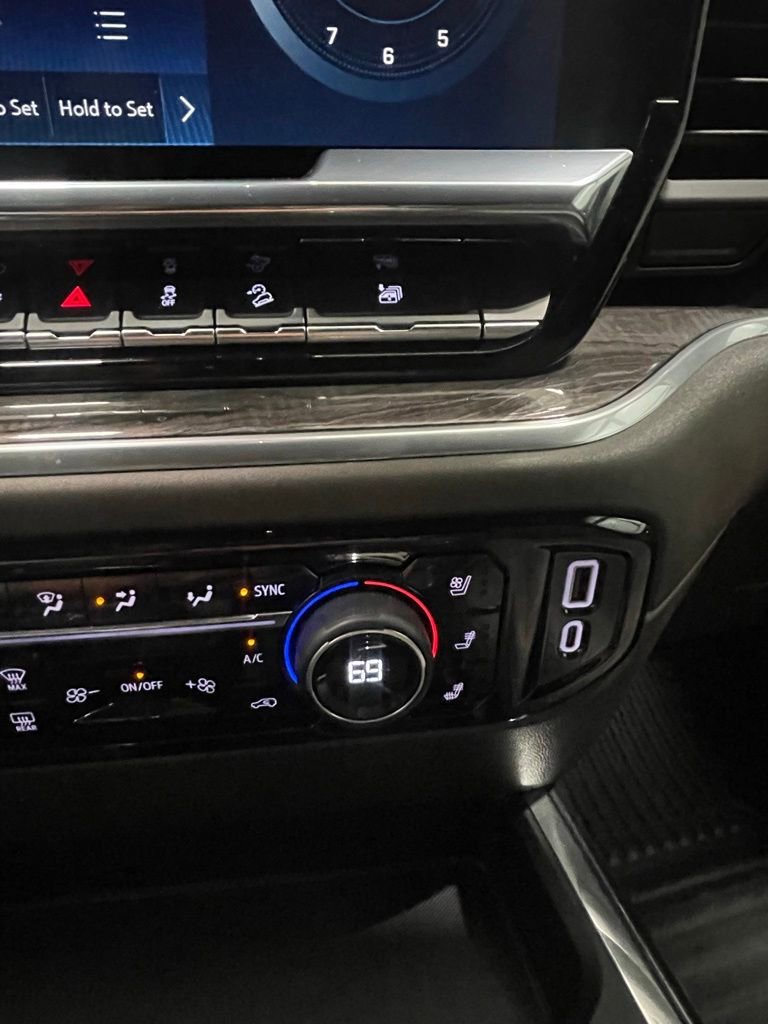 2025 Chevrolet Silverado 1500 LTZ - Photo 20
