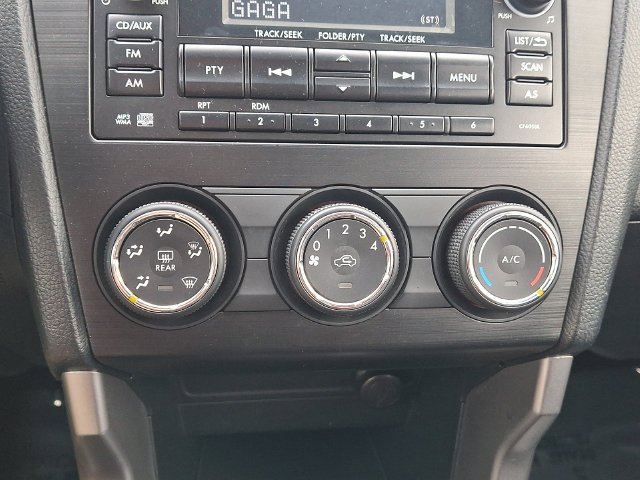 Used 2015 Black Subaru 2.5i image 15
