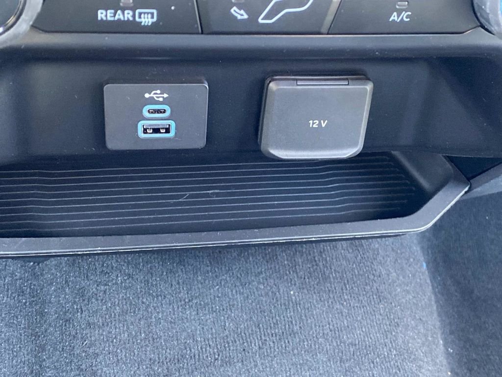 New 2026 Black Ford XLT image 19