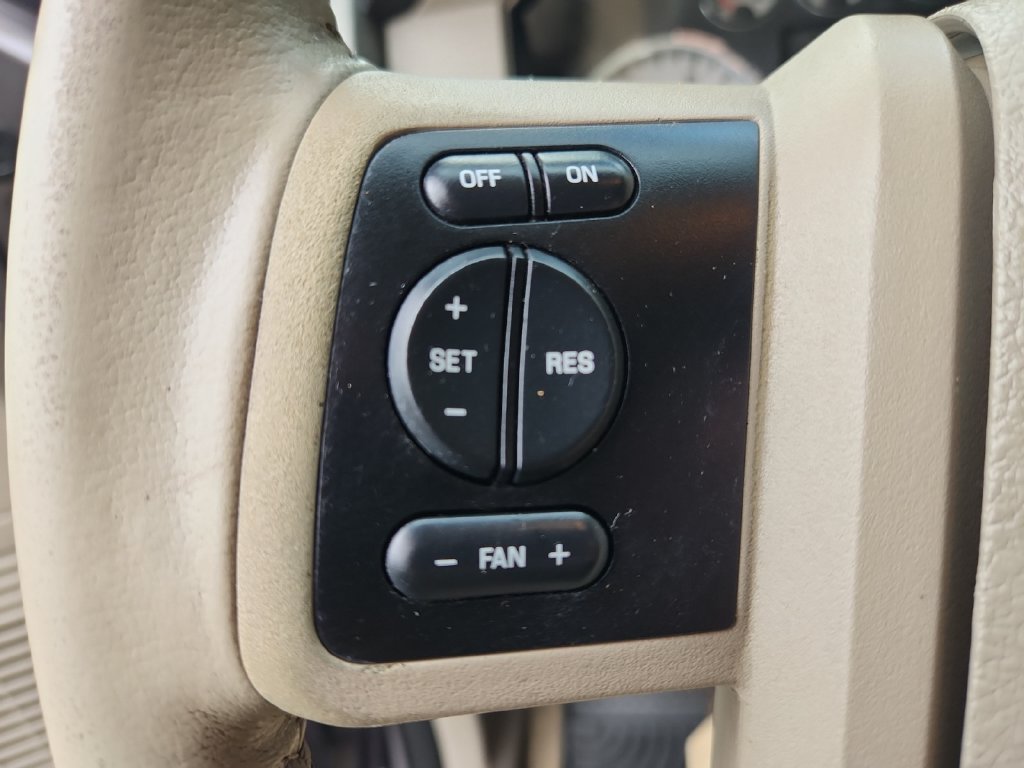 Used 2008  Ford XL image 20