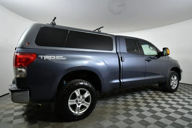 Used 2009 Blue Toyota SR5 image 10