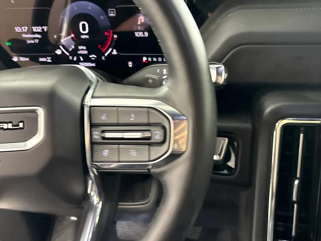 Used 2025 Sterling Metallic GMC Denali image 40