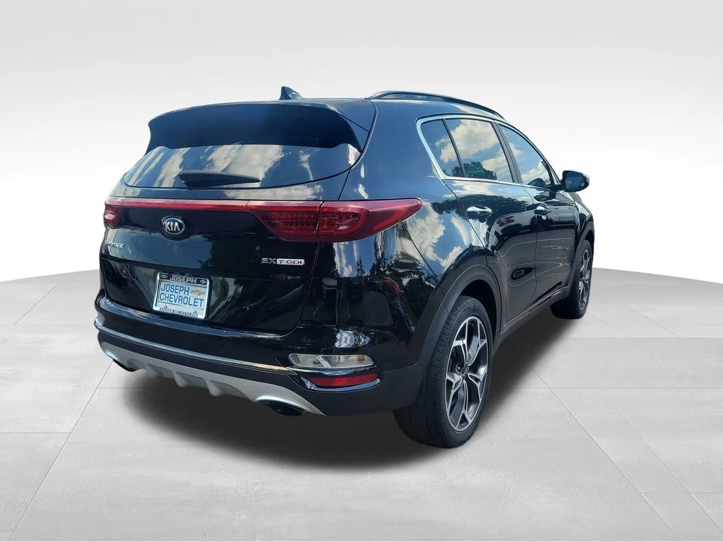 Used 2020 Red Kia SX image 6