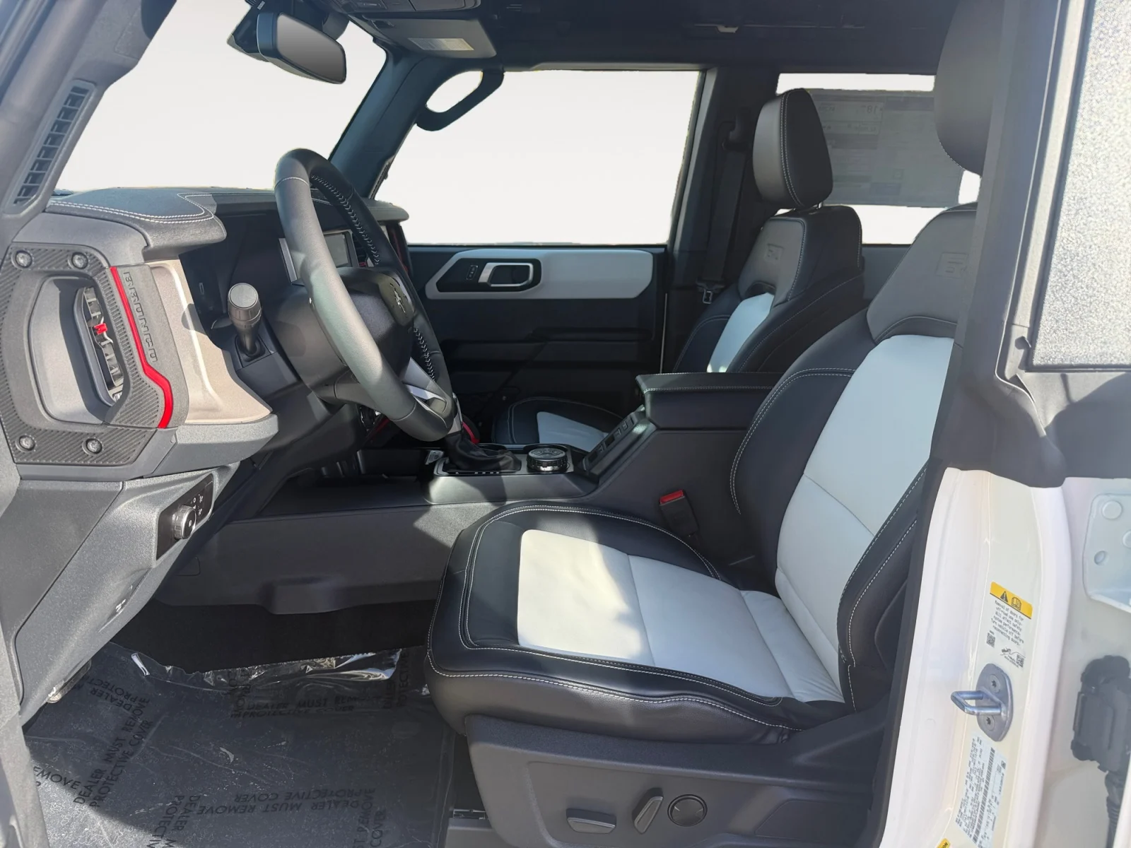 New 2026 WIMBLEDON WHITE Ford Outer Banks image 9