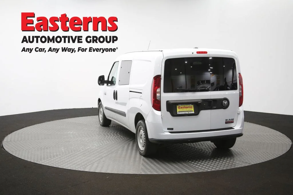 Used 2022 White Ram Base image 63