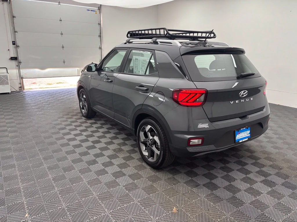 Used 2024 Gray Hyundai Limited image 11