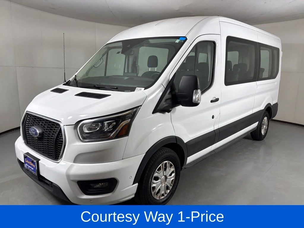 Used 2023 White Ford XLT image 5