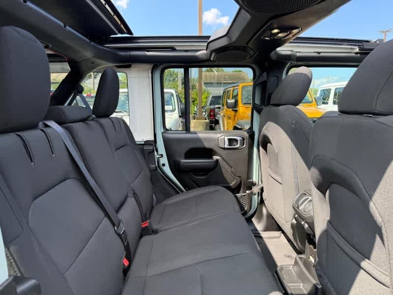 Used 2023 Earl Clearcoat Jeep Willys image 10