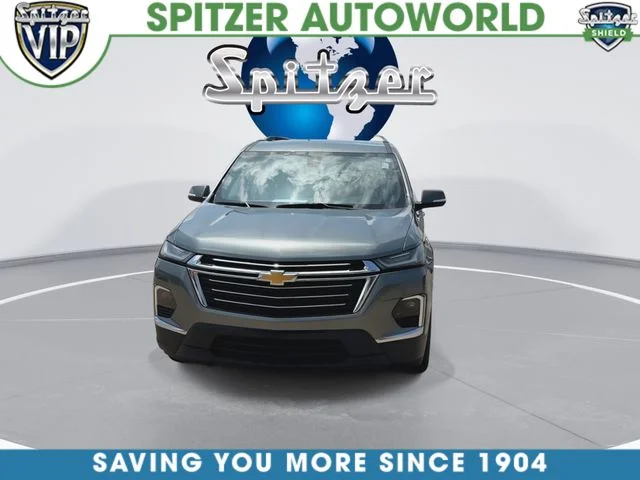 Used 2023 Green Chevrolet LT image 4