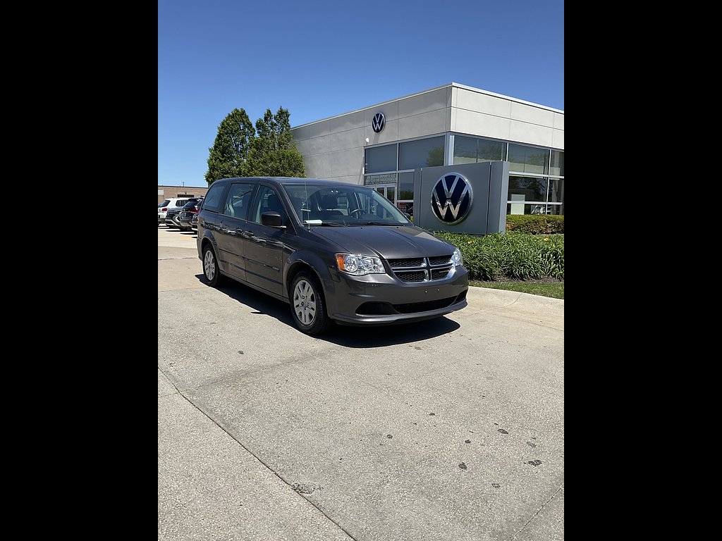 2016 Dodge Grand Caravan American Value Package's photo