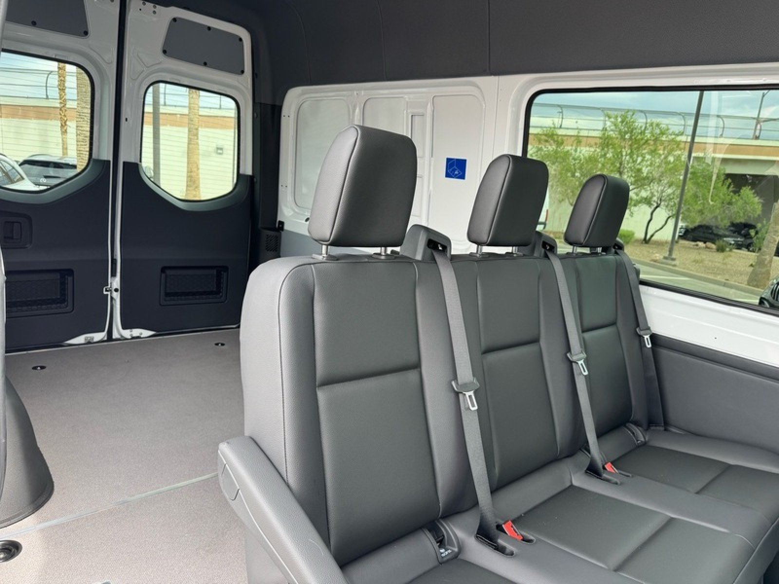 New 2026 Arctic+White Mercedes-Benz DCVS2S image 20