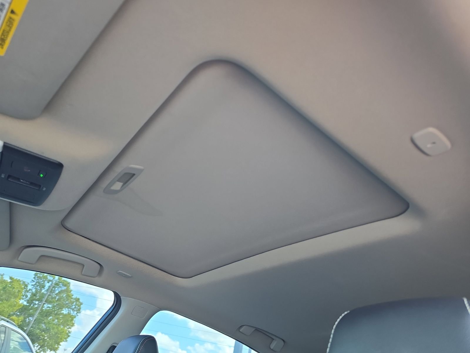 2023 Nissan Altima SR - Photo 17