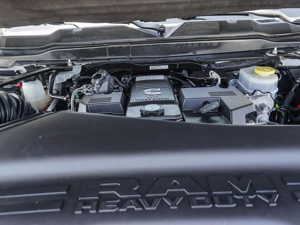 Used 2024 White Ram Laramie image 25