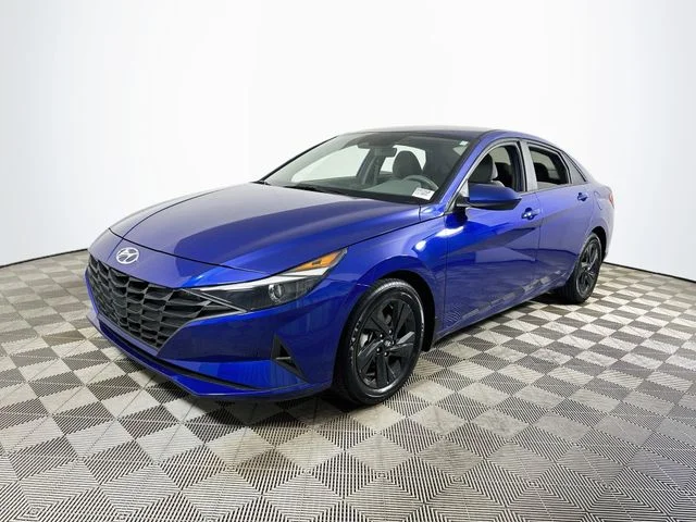 Certified Pre-Owned 2023 Hyundai Elantra SEL