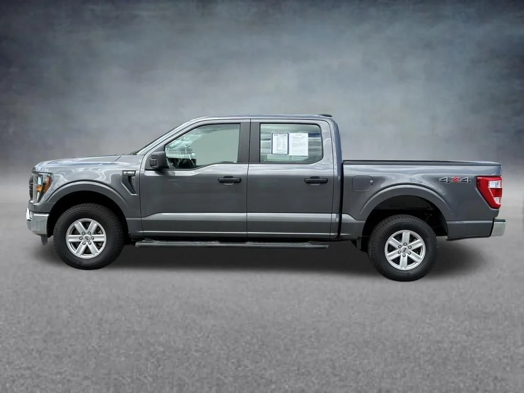 Used 2023 Gray Ford XL image 2