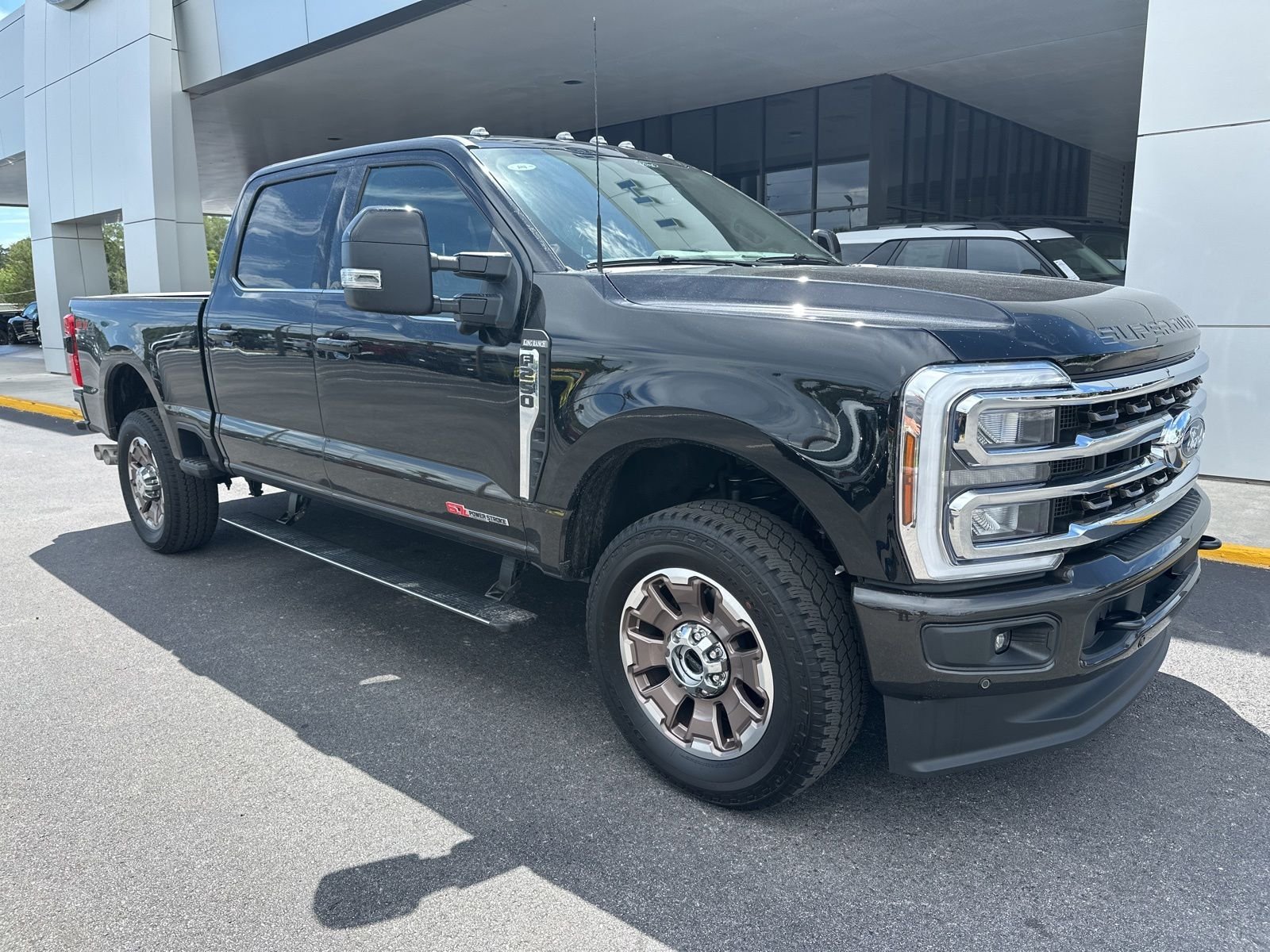 2025 Ford F-250's photo