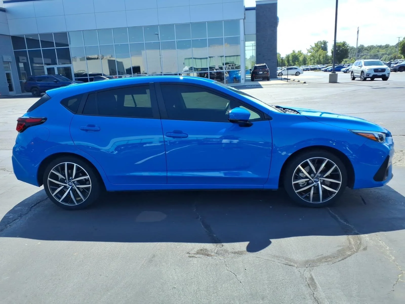 Used 2025 Oasis Blue Pearl Subaru Sport image 27