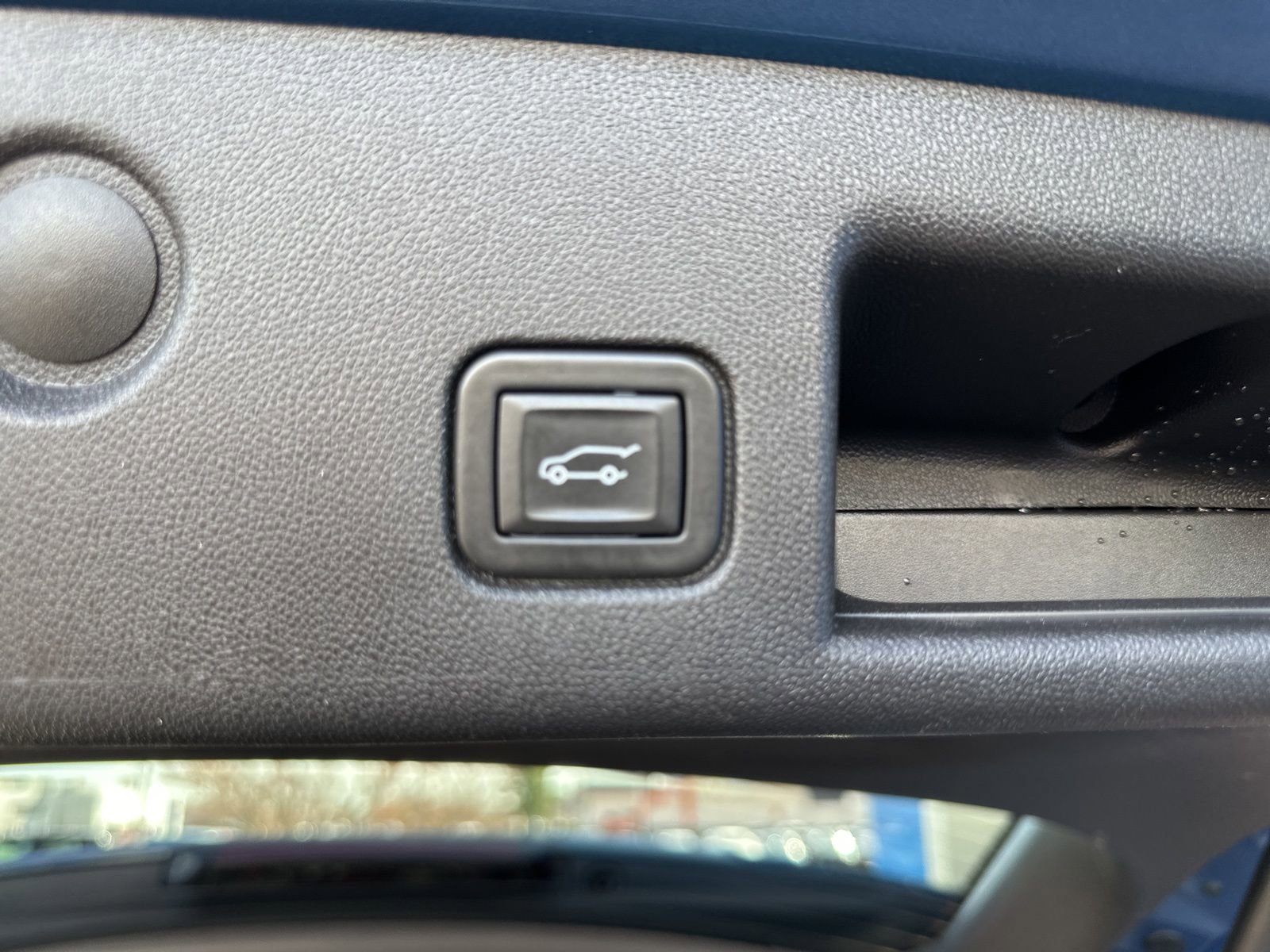 Used 2024 Lakeshore Blue Metallic Chevrolet RS with Safety and Technology Package - Panoramic Sunroof image 14