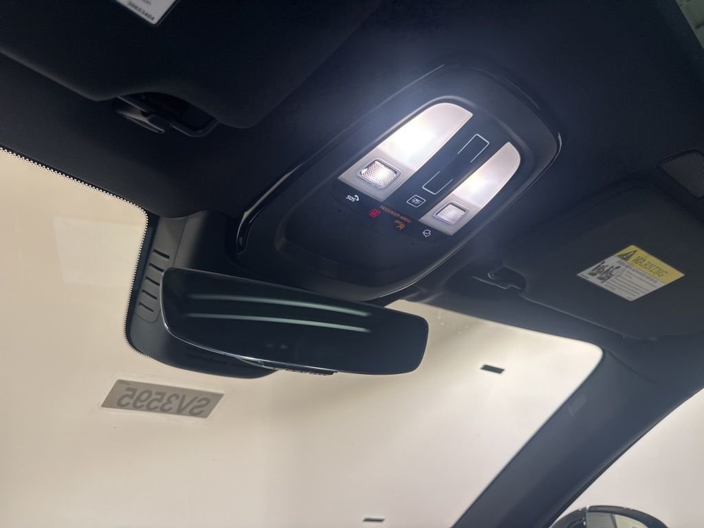 2026 Volvo XC90 Plus - Photo 15