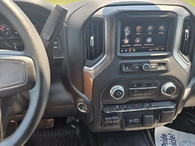 2025 GMC Sierra 3500 Chassis Cab Pro - Photo 17