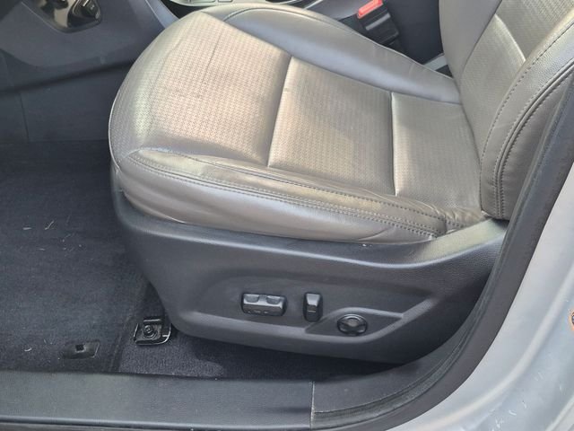 Used 2014 Silver Hyundai 2.0T image 20