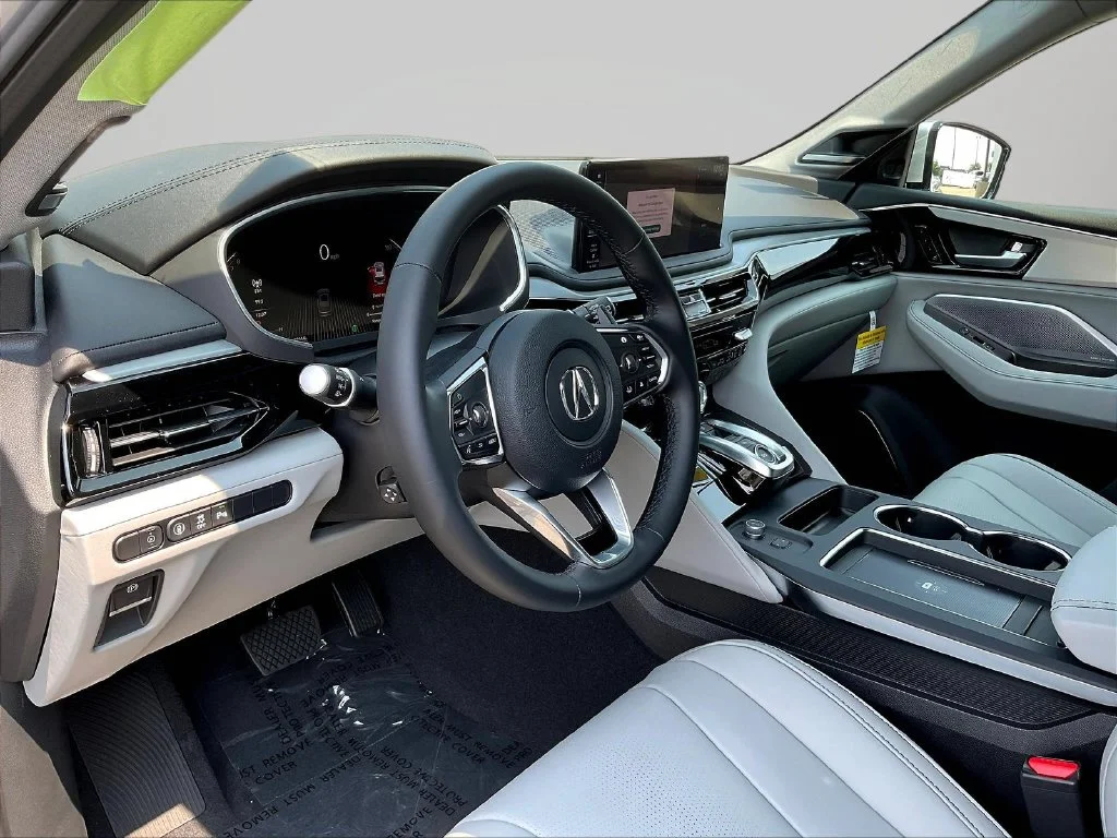 New 2026 Solar Silver Metallic Acura SH-AWD with Technology Package image 7