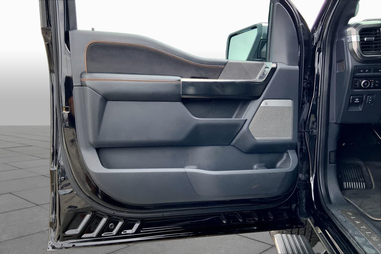 Used 2023 Agate Black Ford Platinum image 22