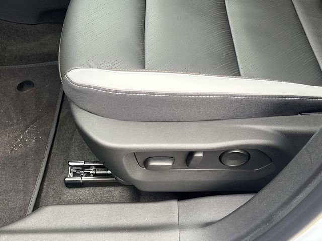 2026 Buick Envision Sport Touring - Photo 18