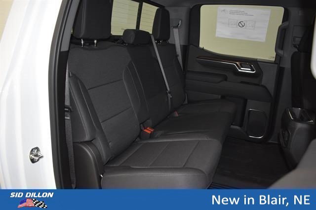 New 2026 Summit White Chevrolet LT Trail Boss image 11