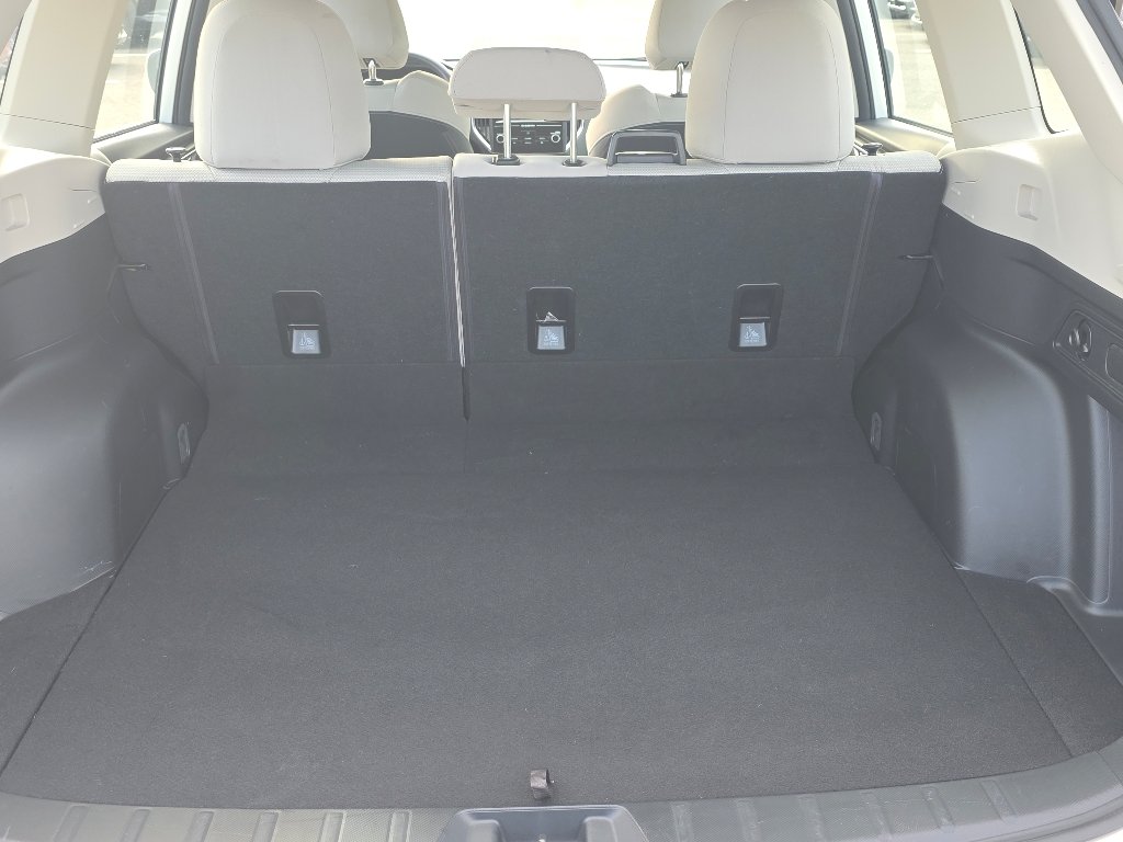 Used 2023 Crystal White Pearl Subaru  image 4