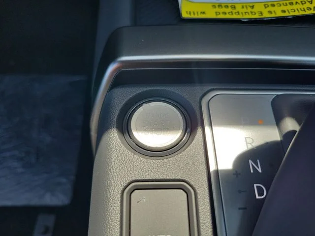 New 2027 Iceberg Green Kia X-Line S image 32