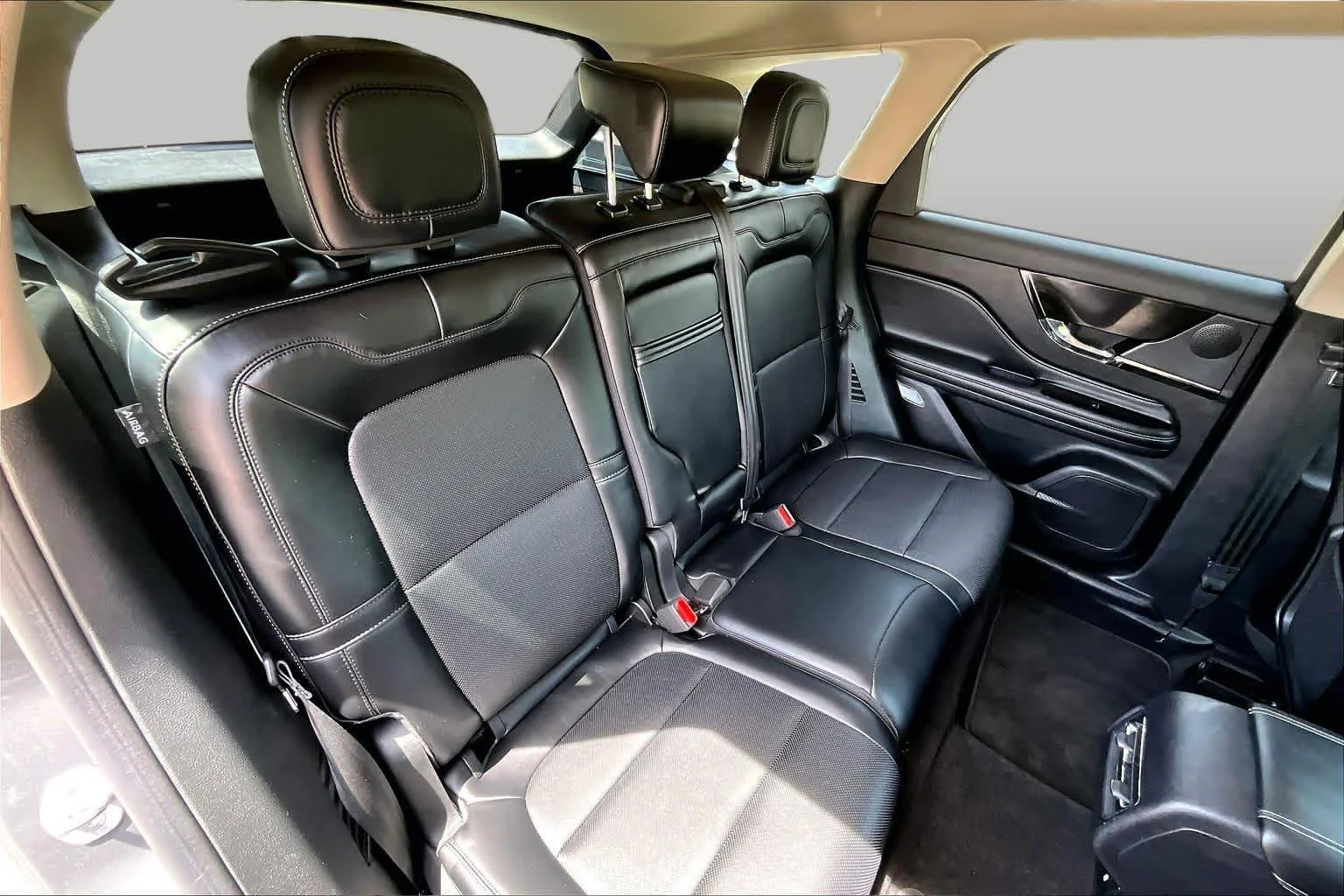 Used 2023 Asher Gray Clearcoat Metallic Lincoln Standard image 20