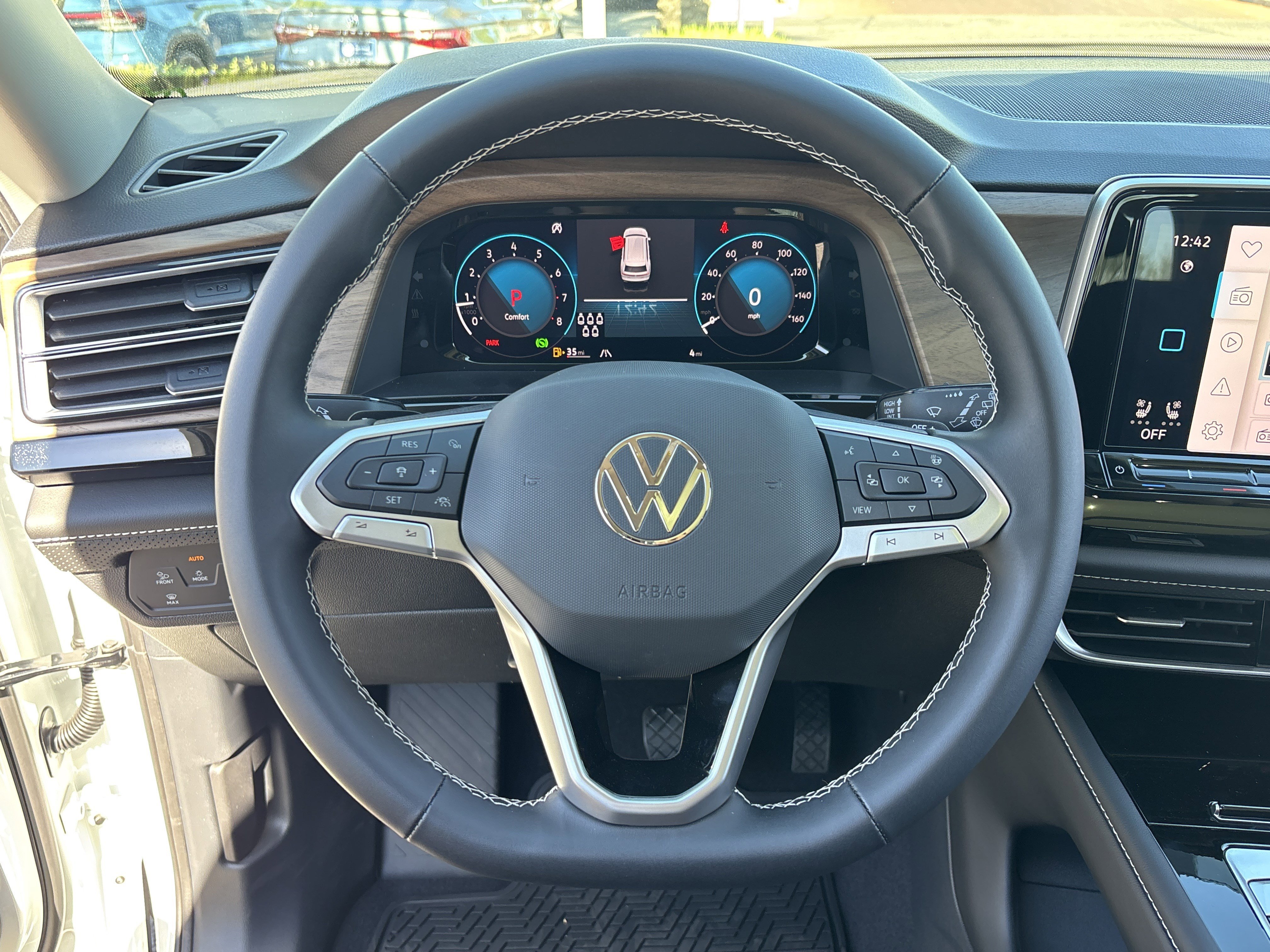 New 2026 Opal White Pearl Volkswagen 2.0T SE w/Technology image 20